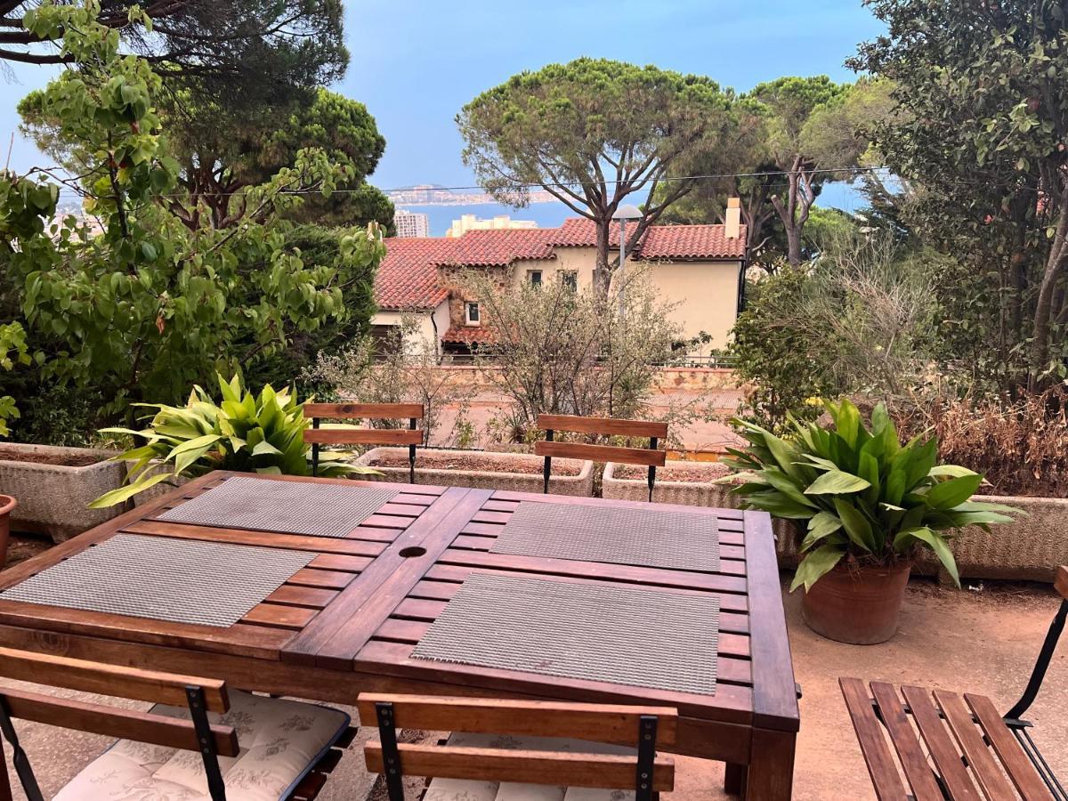 Апартаменты La Casa Linda Con Terraza Y Vistas Al Mar Калонже Экстерьер фото