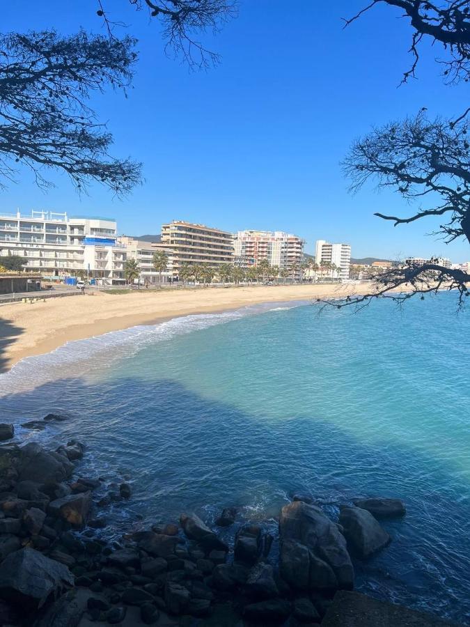 Апартаменты La Casa Linda Con Terraza Y Vistas Al Mar Калонже Экстерьер фото